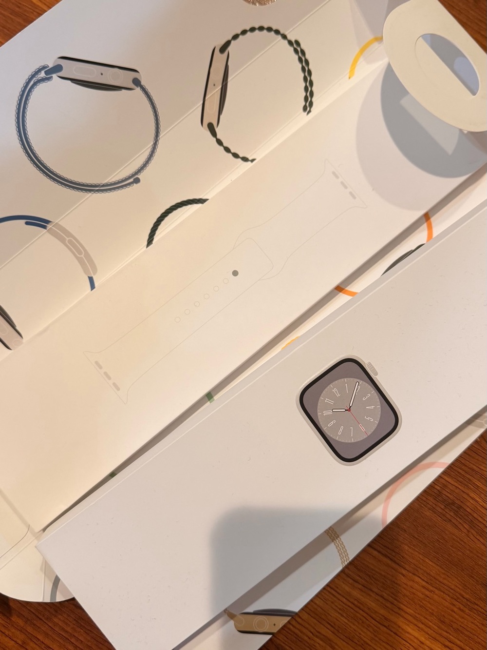 Apple Watch - series 8 - 41mm - Picture 4 of 6